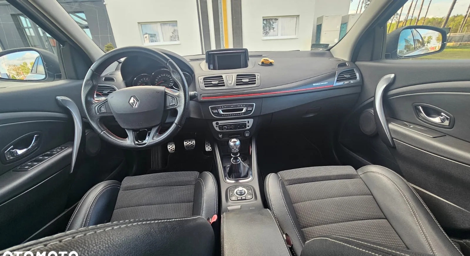 Renault Megane cena 48800 przebieg: 174700, rok produkcji 2013 z Tuczno małe 211